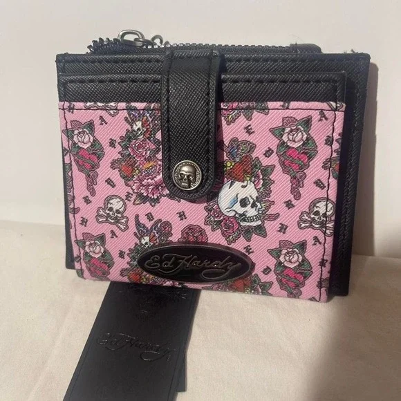 Pink ed hardy small wallet - Picture 3 of 3